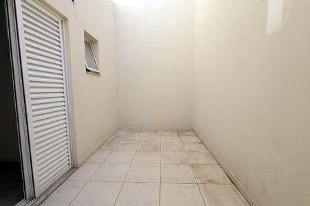 Apartamento para alugar com 57m², 2 quartos e 1 vaga Apartamento para alugar com 57m², 2 quartos e 1 vagaQuintal