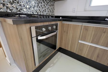 Apartamento para alugar com 57m², 2 quartos e 1 vaga Apartamento para alugar com 57m², 2 quartos e 1 vagaCozinha