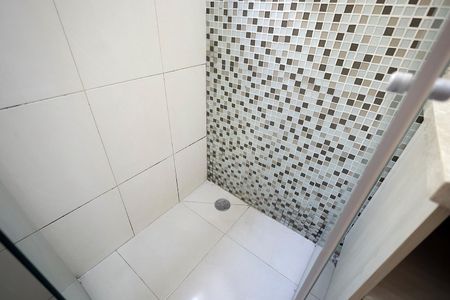 Apartamento para alugar com 57m², 2 quartos e 1 vaga Apartamento para alugar com 57m², 2 quartos e 1 vagaBanheiro