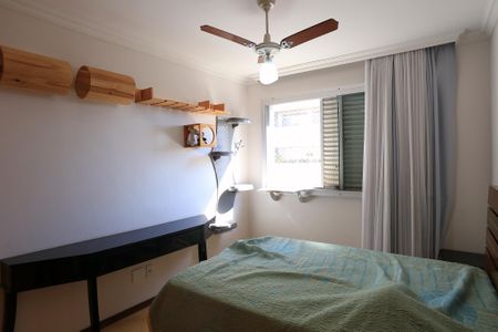 Apartamento à venda com 260m², 4 quartos e 4 vagas Apartamento à venda com 260m², 4 quartos e 4 vagasQuarto 2