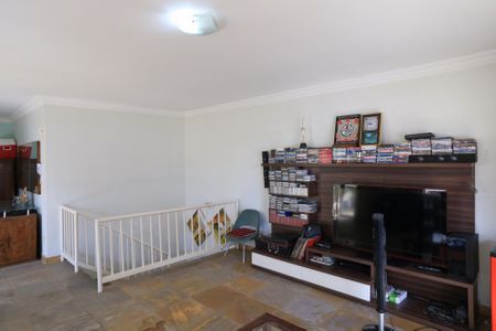 Apartamento à venda com 260m², 4 quartos e 4 vagas Apartamento à venda com 260m², 4 quartos e 4 vagasSala 1