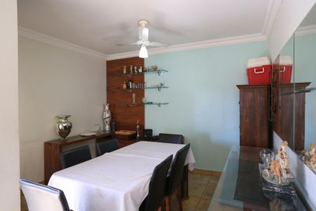 Apartamento à venda com 260m², 4 quartos e 4 vagas Apartamento à venda com 260m², 4 quartos e 4 vagasSala 1