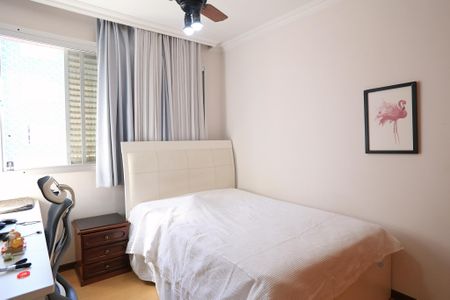 Apartamento à venda com 260m², 4 quartos e 4 vagas Apartamento à venda com 260m², 4 quartos e 4 vagasQuarto 1