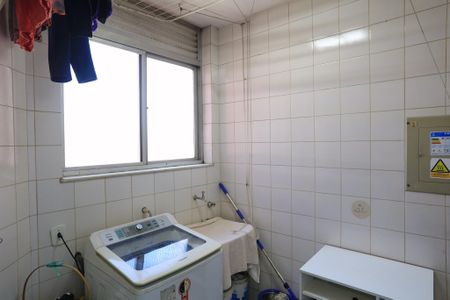 Apartamento à venda com 260m², 4 quartos e 4 vagas Apartamento à venda com 260m², 4 quartos e 4 vagasÁrea de Serviço