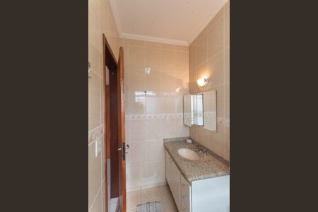 Casa à venda com 146m², 3 quartos e 4 vagasBanheiro da Suíte