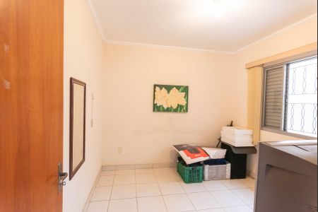 Casa à venda com 146m², 3 quartos e 4 vagasQuarto 2
