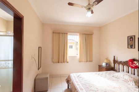 Casa à venda com 146m², 3 quartos e 4 vagasSuíte