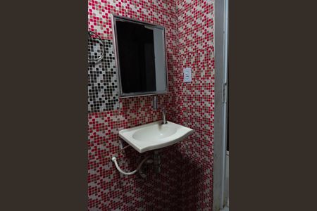 Casa para alugar com 32m², 1 quarto e sem vaga Casa para alugar com 32m², 1 quarto e sem vagaBanheiro - torneira