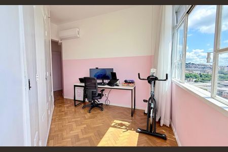 Apartamento à venda com 140m², 3 quartos e sem vaga