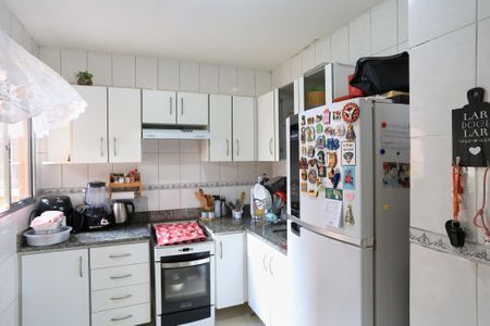 Apartamento para alugar com 68m², 2 quartos e 2 vagas Apartamento para alugar com 68m², 2 quartos e 2 vagasCozinha