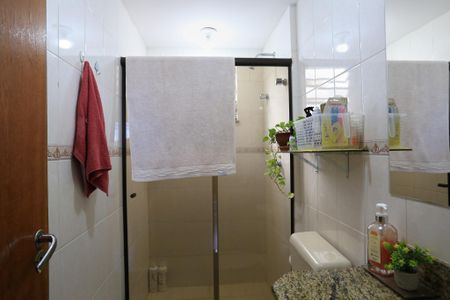 Apartamento para alugar com 68m², 2 quartos e 2 vagas Apartamento para alugar com 68m², 2 quartos e 2 vagasBanheiro da Suíte