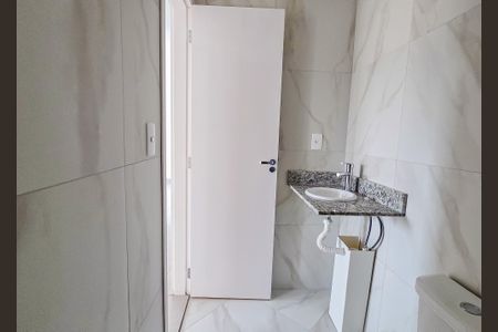 Apartamento para alugar com 60m², 2 quartos e 1 vaga Apartamento para alugar com 60m², 2 quartos e 1 vagaBanheiro