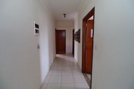 Casa para alugar com 250m², 4 quartos e 3 vagascorredor