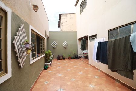 Casa para alugar com 250m², 4 quartos e 3 vagasÁrea de Serviço