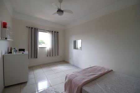 Casa para alugar com 250m², 4 quartos e 3 vagasquarto 2