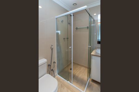 Apartamento à venda com 250m², 4 quartos e 4 vagasEscritório - Banheiro
