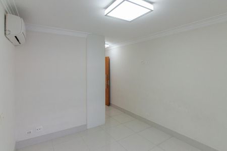 Suíte 2 de apartamento à venda com 4 quartos, 250m² em Vila Maria Alta, São Paulo