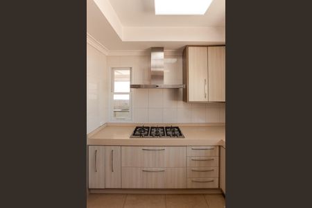 Apartamento à venda com 250m², 4 quartos e 4 vagasCozinha