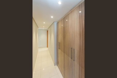 Apartamento à venda com 250m², 4 quartos e 4 vagasCorredor