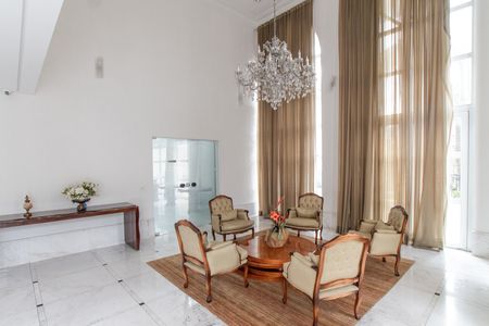 Apartamento à venda com 250m², 4 quartos e 4 vagasHall