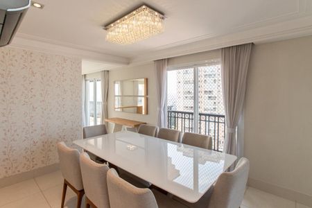 Apartamento à venda com 250m², 4 quartos e 4 vagasSala de Jantar