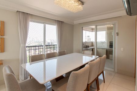 Apartamento à venda com 250m², 4 quartos e 4 vagasSala de Jantar