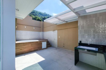 Apartamento para alugar com 155m², 3 quartos e 2 vagasQuintal 