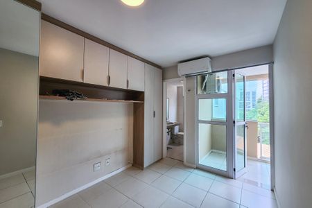 Apartamento para alugar com 155m², 3 quartos e 1 vaga Apartamento para alugar com 155m², 3 quartos e 1 vagaSuite