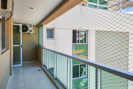 Varanda de apartamento para alugar com 3 quartos, 155m² em Laranjeiras, Rio de Janeiro
