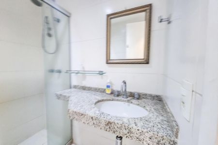 Apartamento para alugar com 155m², 3 quartos e 1 vaga Apartamento para alugar com 155m², 3 quartos e 1 vagaBanheiro Social