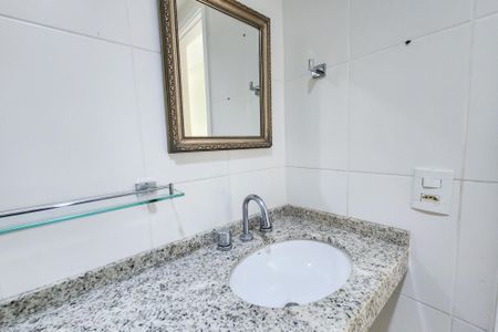 Apartamento para alugar com 155m², 3 quartos e 2 vagasBanheiro Social 