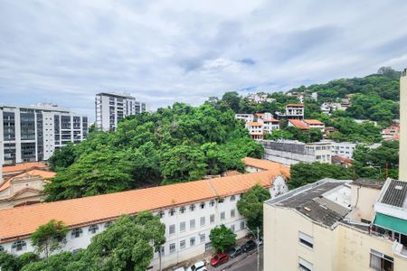 Apartamento para alugar com 155m², 3 quartos e 1 vaga Apartamento para alugar com 155m², 3 quartos e 1 vagaVista