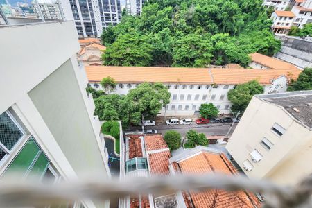 Apartamento para alugar com 155m², 3 quartos e 1 vaga Apartamento para alugar com 155m², 3 quartos e 1 vagaVista