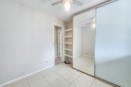 Apartamento para alugar com 155m², 3 quartos e 1 vaga Apartamento para alugar com 155m², 3 quartos e 1 vagaQuarto 1