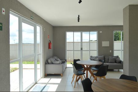 Apartamento para alugar com 50m², 2 quartos e 1 vagaÁrea comum - Salão de festas