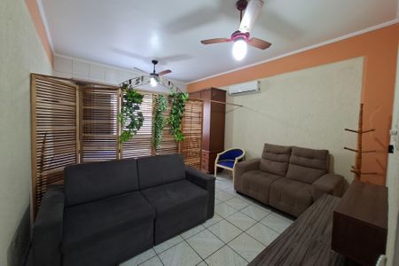 Sala de apartamento para alugar com 1 quarto, 45m² em Boqueirão, Praia Grande