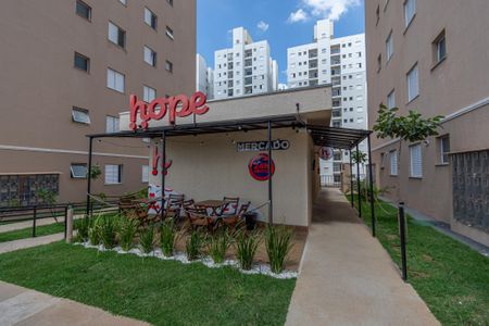 Apartamento para alugar com 55m², 2 quartos e 1 vaga Apartamento para alugar com 55m², 2 quartos e 1 vagaArea Comum- Mercado