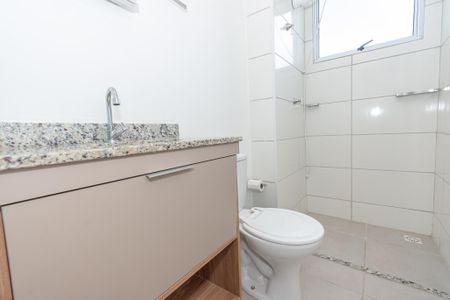 Apartamento para alugar com 55m², 2 quartos e 1 vaga Apartamento para alugar com 55m², 2 quartos e 1 vagaBanheiro Corredor