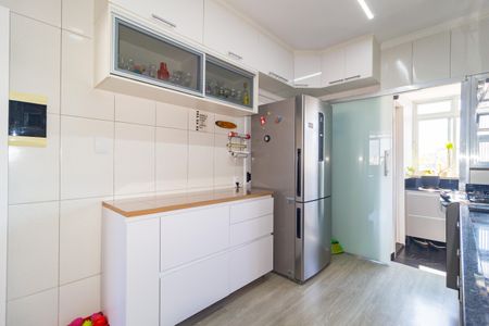 Apartamento à venda com 80m², 2 quartos e 1 vaga Apartamento à venda com 80m², 2 quartos e 1 vagaCozinha