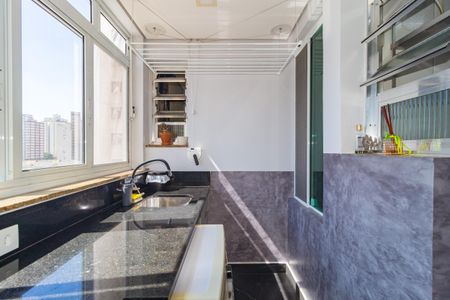 Apartamento à venda com 80m², 2 quartos e 1 vaga Apartamento à venda com 80m², 2 quartos e 1 vagaÁrea de Serviço