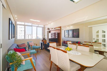 Apartamento à venda com 80m², 2 quartos e 1 vaga Apartamento à venda com 80m², 2 quartos e 1 vagaSala