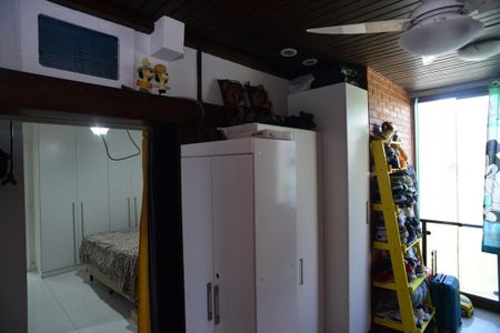 Apartamento à venda com 166m², 3 quartos e 2 vagas Apartamento à venda com 166m², 3 quartos e 2 vagasVaranda Quarto 2