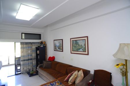 Apartamento à venda com 166m², 3 quartos e 2 vagas Apartamento à venda com 166m², 3 quartos e 2 vagasSala