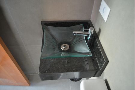 Casa à venda com 130m², 2 quartos e 4 vagasLavabo