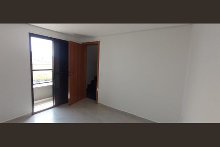 Casa à venda com 130m², 2 quartos e 4 vagasQuarto Suite 2