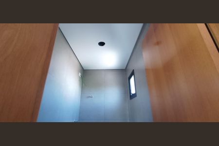 Casa à venda com 130m², 2 quartos e 4 vagasBanheiro da Suíte 2