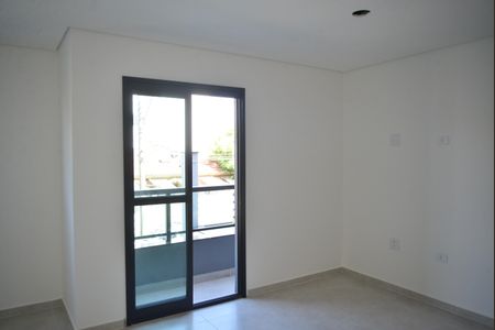 Casa à venda com 130m², 2 quartos e 4 vagasSala