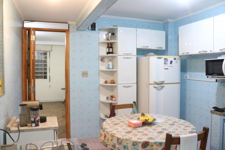 Apartamento à venda com 75m², 2 quartos e sem vagaCozinha