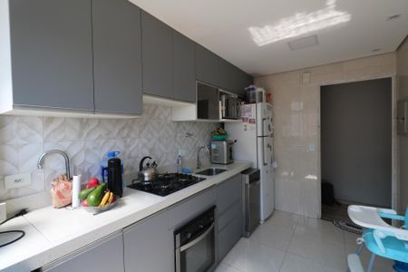Apartamento à venda com 54m², 2 quartos e 1 vaga Apartamento à venda com 54m², 2 quartos e 1 vagaCozinha e Área de Serviço