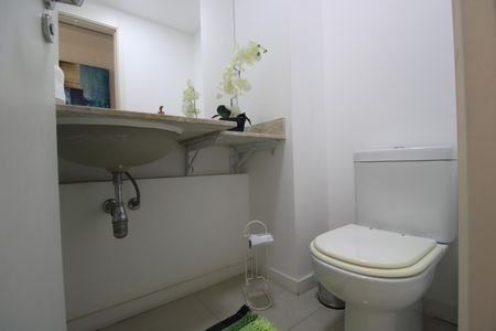 Apartamento à venda com 166m², 4 quartos e 2 vagasLavabo